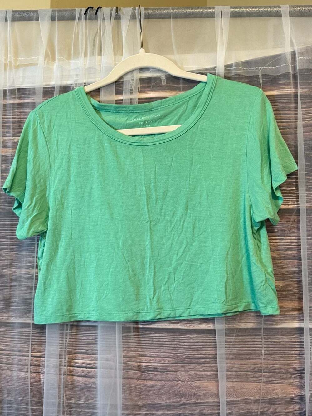 American Eagle Soft & Sexy Green Cropped Short Sleeve T-Shirt Size Small